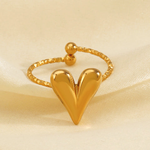 HEART RING