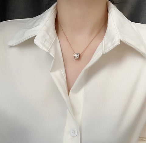 PIXIEE NECKLACE