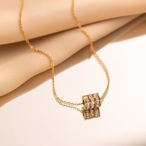 PIXIEE NECKLACE