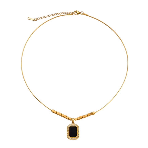 VIRA NECKLACE