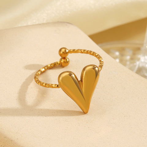 HEART RING