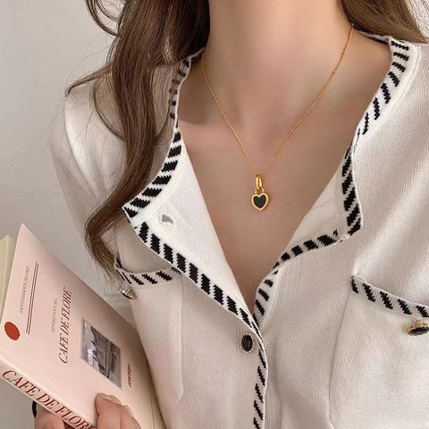 LUV NECKLACE