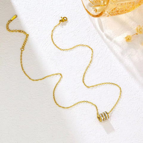 PIXIEE NECKLACE