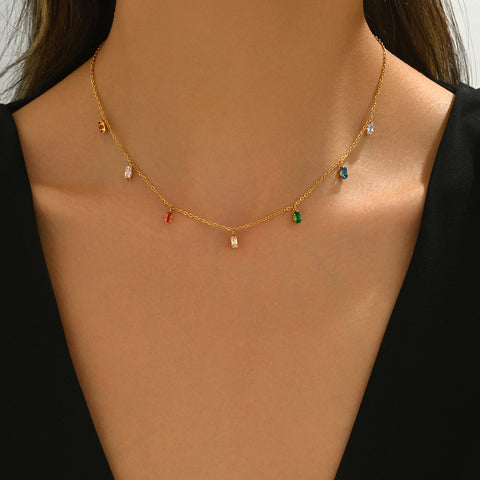 LILI NECKLACE