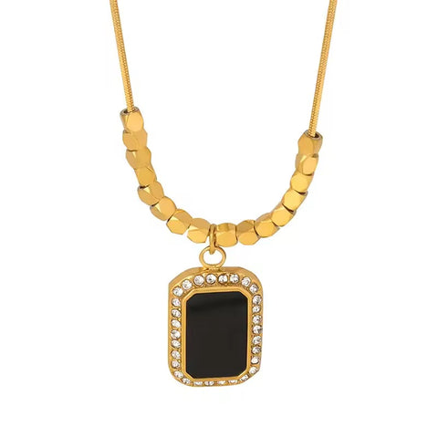 VIRA NECKLACE