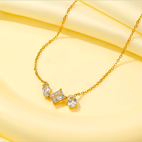 SOLI NECKLACE