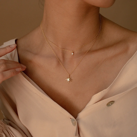 GENILIA NECKLACE