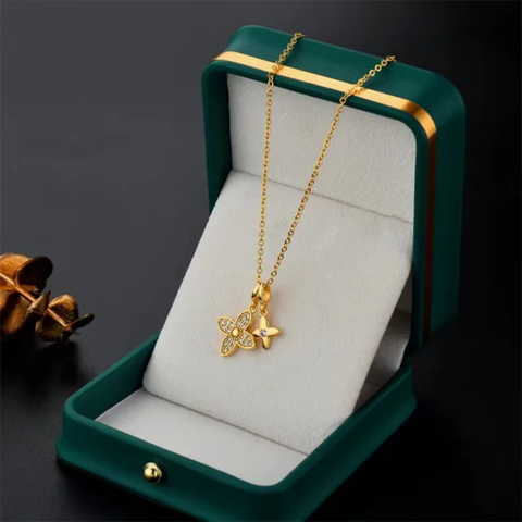 DIAMOR NECKLACE