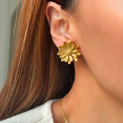 FLORA STUDS