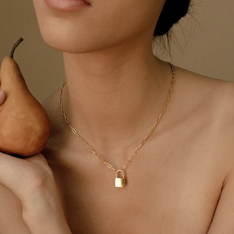 LOCKY NECKLACE
