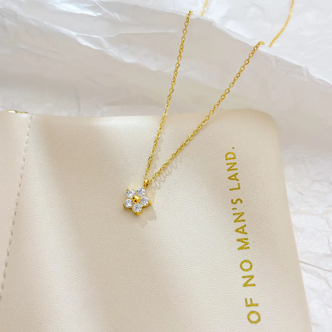GENIVA NECKLACE