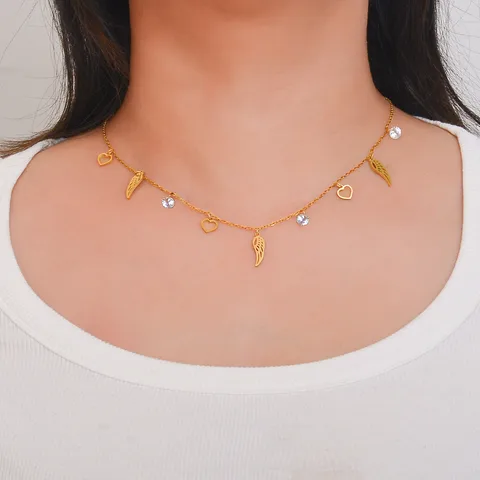 FEATHER NECKLACE