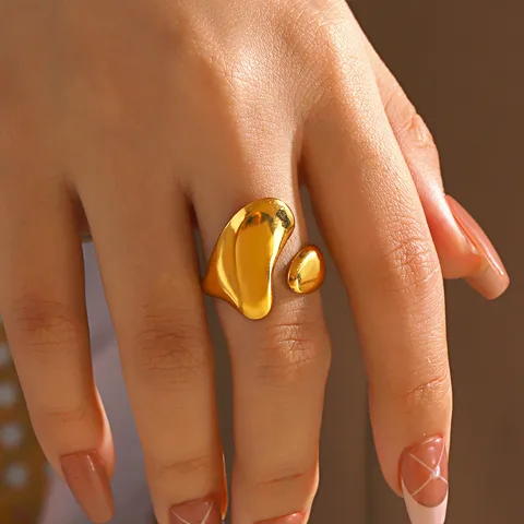 MISTEE RING