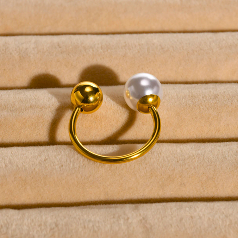 PEARL GOLD ADJUSTABLE RING